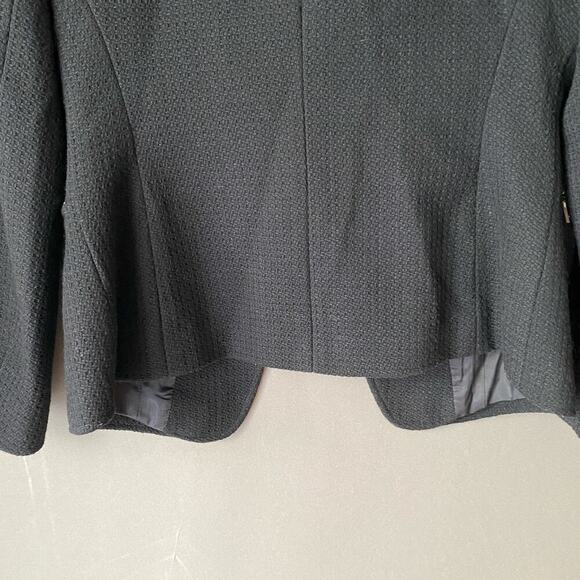 Lafayette 148 sz 8 black wool ruffle mod coat - Picture 2 of 8